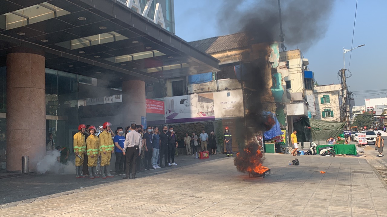 Tình huống giả định , xảy ra sự cố tại tòa nhà SHP PLaza 